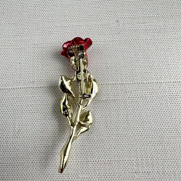 Red Rose Enamel Brooch Pin Gold Tone With Green Leaf Accents Vintage - Picture 7 of 10